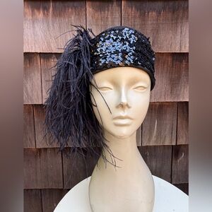Vintage black hat sequins ostrich feathers cloche cap style Sz 6 7/8 S